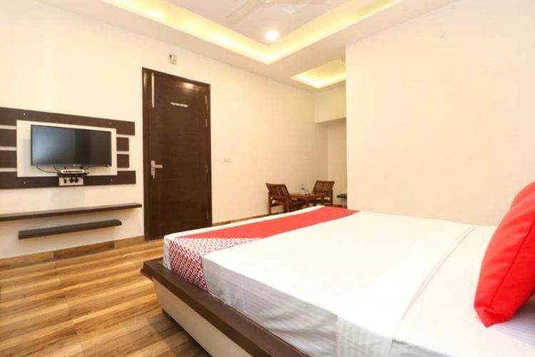 Hotel Unique House Amritsar Zewnętrze zdjęcie